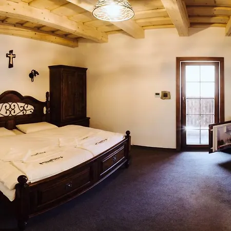 Pod Oravskym Hradom * Oravsky Podzamok